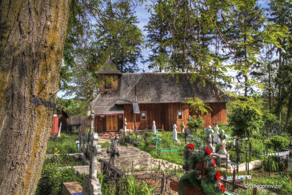 Biserica de lemn din Cășăria, comuna Dobreni, județul Neamț