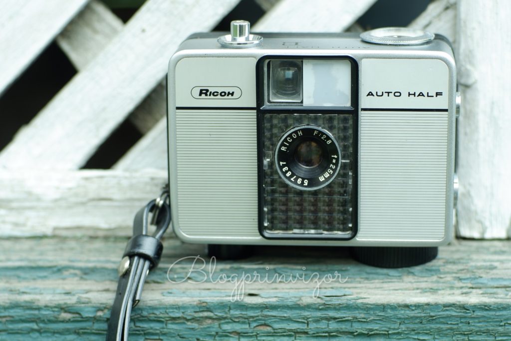 Ricoh Auto Half E 1964